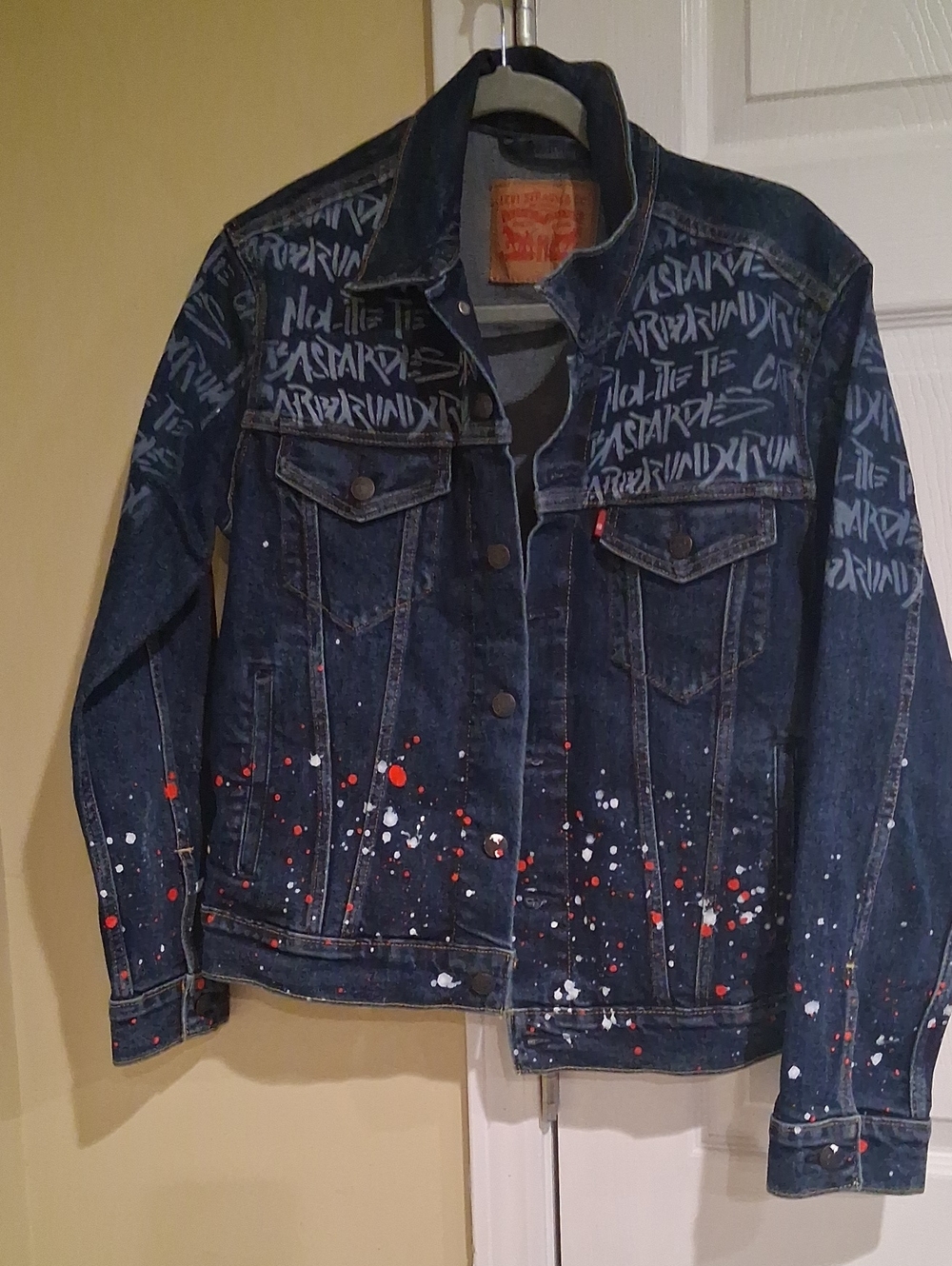 Levi's Dark Indigo Denim Jacket with Graffiti Print & Red/White Paint Splatter
